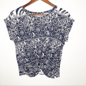 Lucky brand blue & white floral paisley knit top